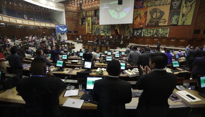 Con 102 votos a favor, la Asamblea destituye y censura a Fausto Murillo como vocal del Consejo de la Judicatura
