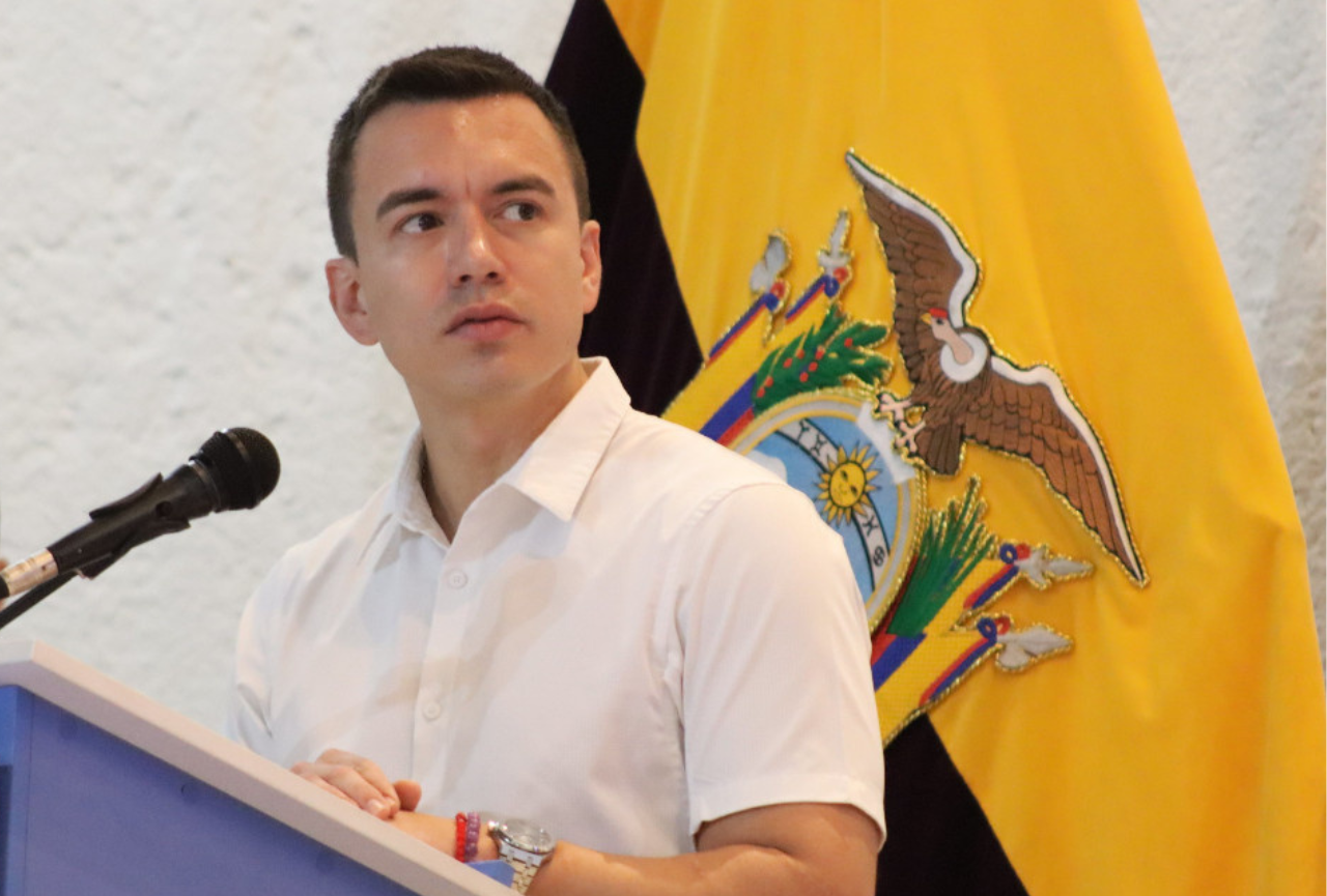 Renuncia de la ministra de Energía, investigación por sabotaje y cubrir el 50% de la planilla en abril, entre las medidas ante apagones