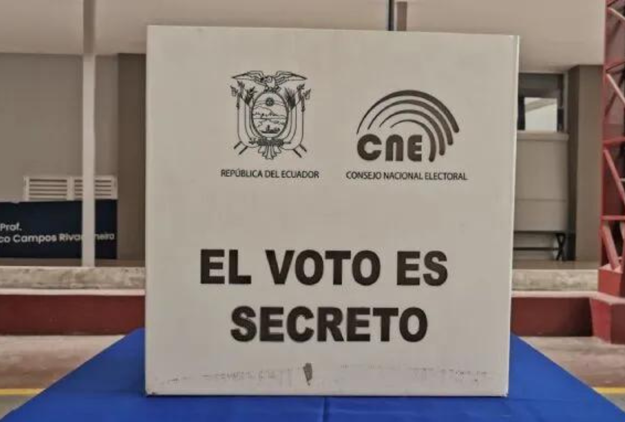 Resultados de la consulta popular y referéndum: el Sí gana en nueve preguntas y el No en dos