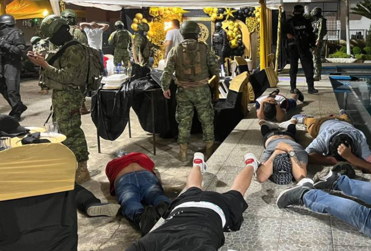 Duro golpe de las FF.AA. y Policía a Los Choneros: capturan a alias “Boris” en El Empalme