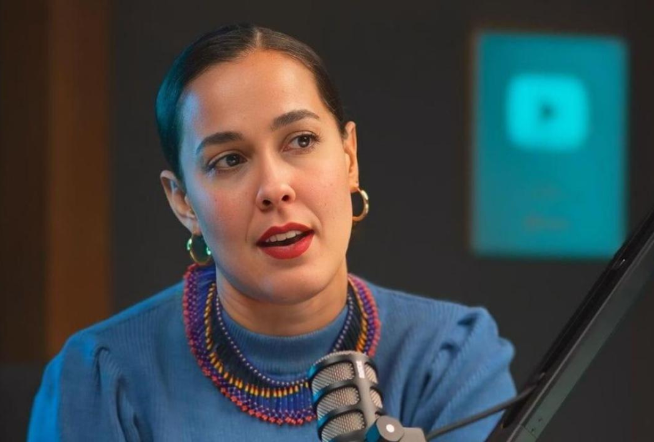 Jueza niega acción de protección interpuesta por Alondra Santiago; seguirá sin visa