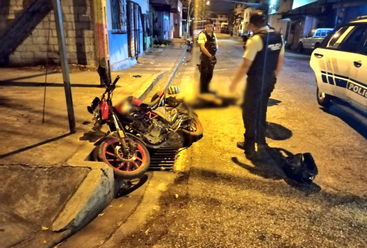 Delincuente fue abatido por la Policía en Guayaquil tras una persecución