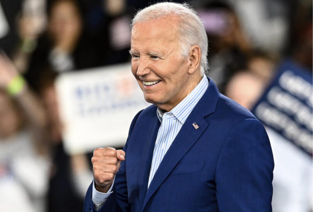 Biden va “hasta el final” de la carrera presidencial, asegura la Casa Blanca y desmiente al The New York Times