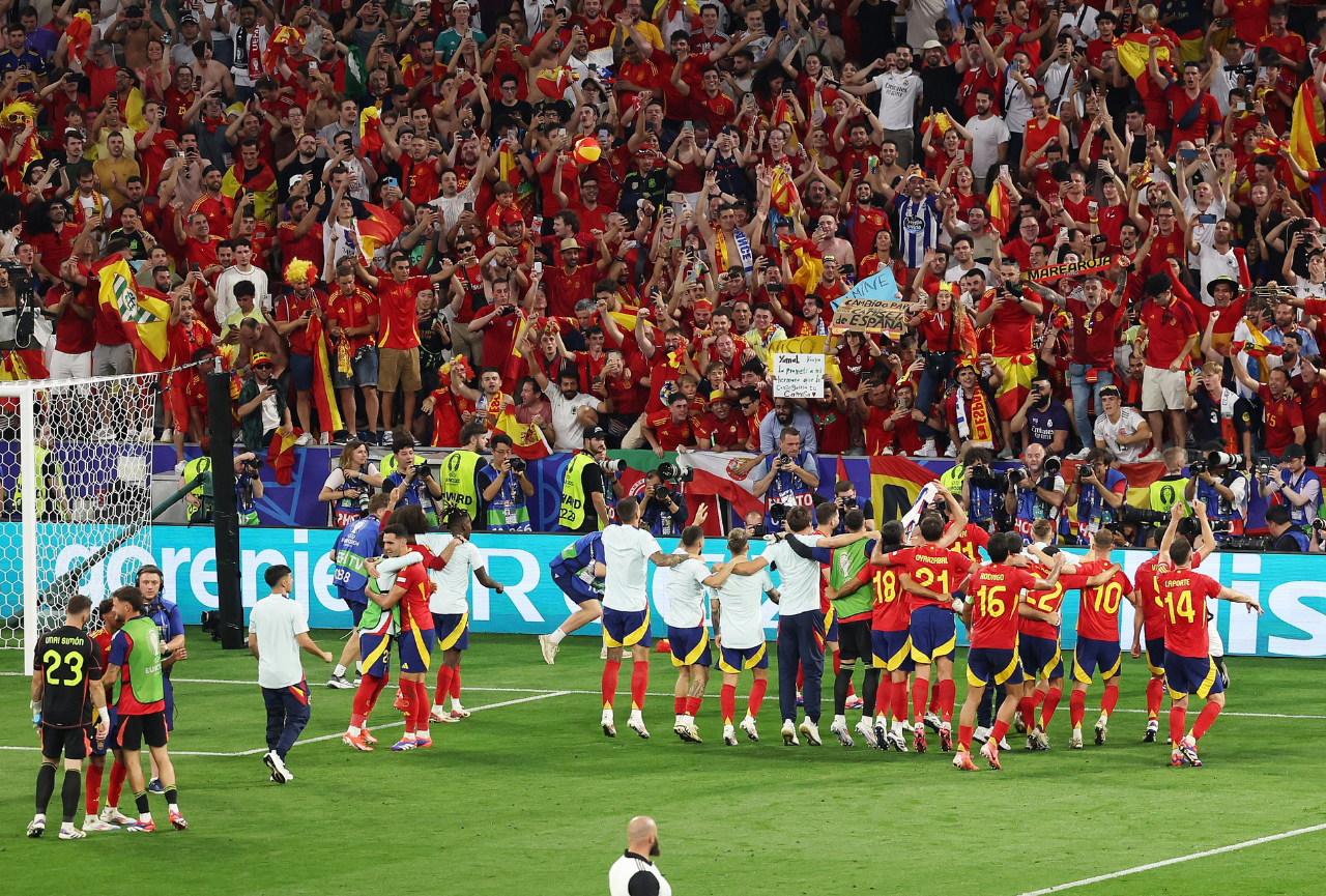 España remonta y pasa a la final de la Eurocopa al vencer 2-1 a Francia, con golazo de Lamine Yamal