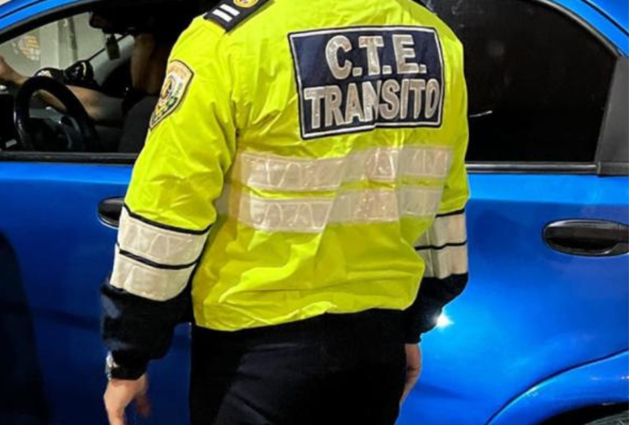 Un agente de la CTE muerto y otro herido tras ataque en Posorja, Guayaquil