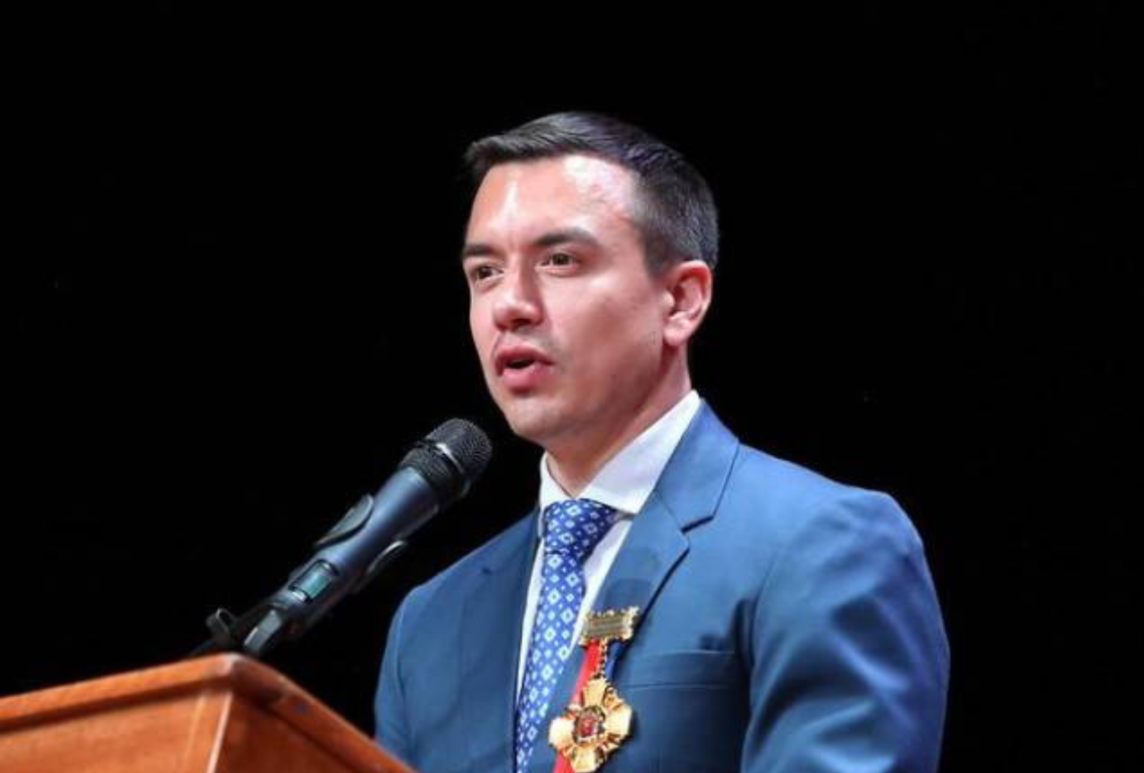 Noboa a joven que mató a dos delincuentes: «Si la justicia falla, tendrás el indulto presidencial»