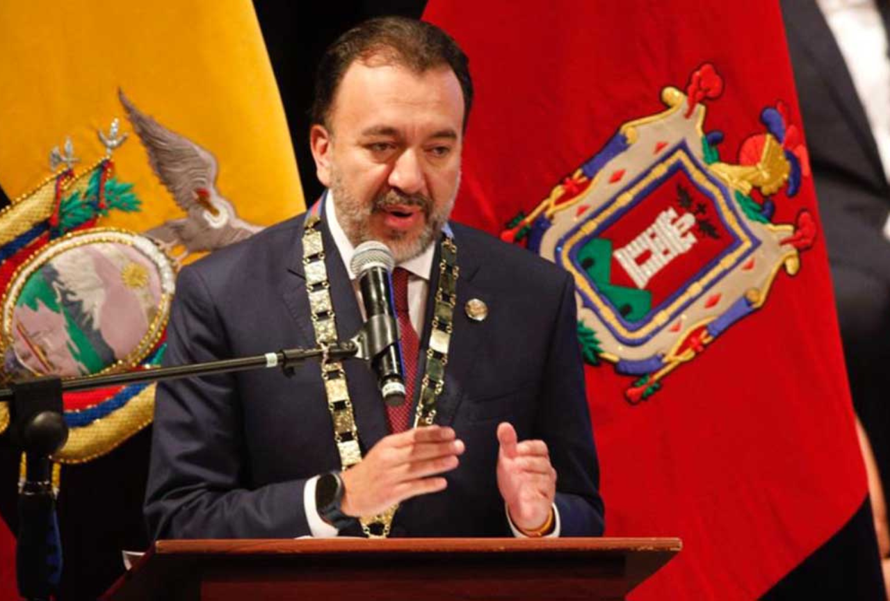 Colectivo recolectará firmas para revocar del mandato al alcalde de Quito