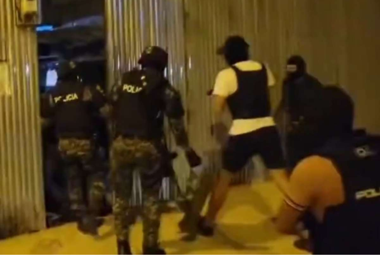 La Policía da duro golpe a cinco grupos armados en seis provincias del país; hay 33 detenidos