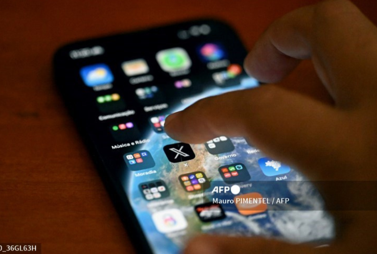 Australia aprobó una prohibición de redes sociales para menores de 16 años después de un emotivo debate