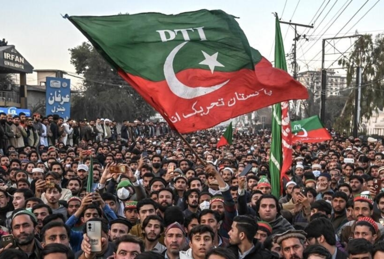 El partido opositor de Pakistán prevé continuar con las protestas pese a su violenta represión
