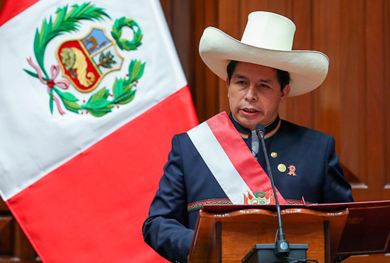 Justicia de Perú ordena que el expresidente Pedro Castillo vaya a juicio tras fallido golpe de estado
