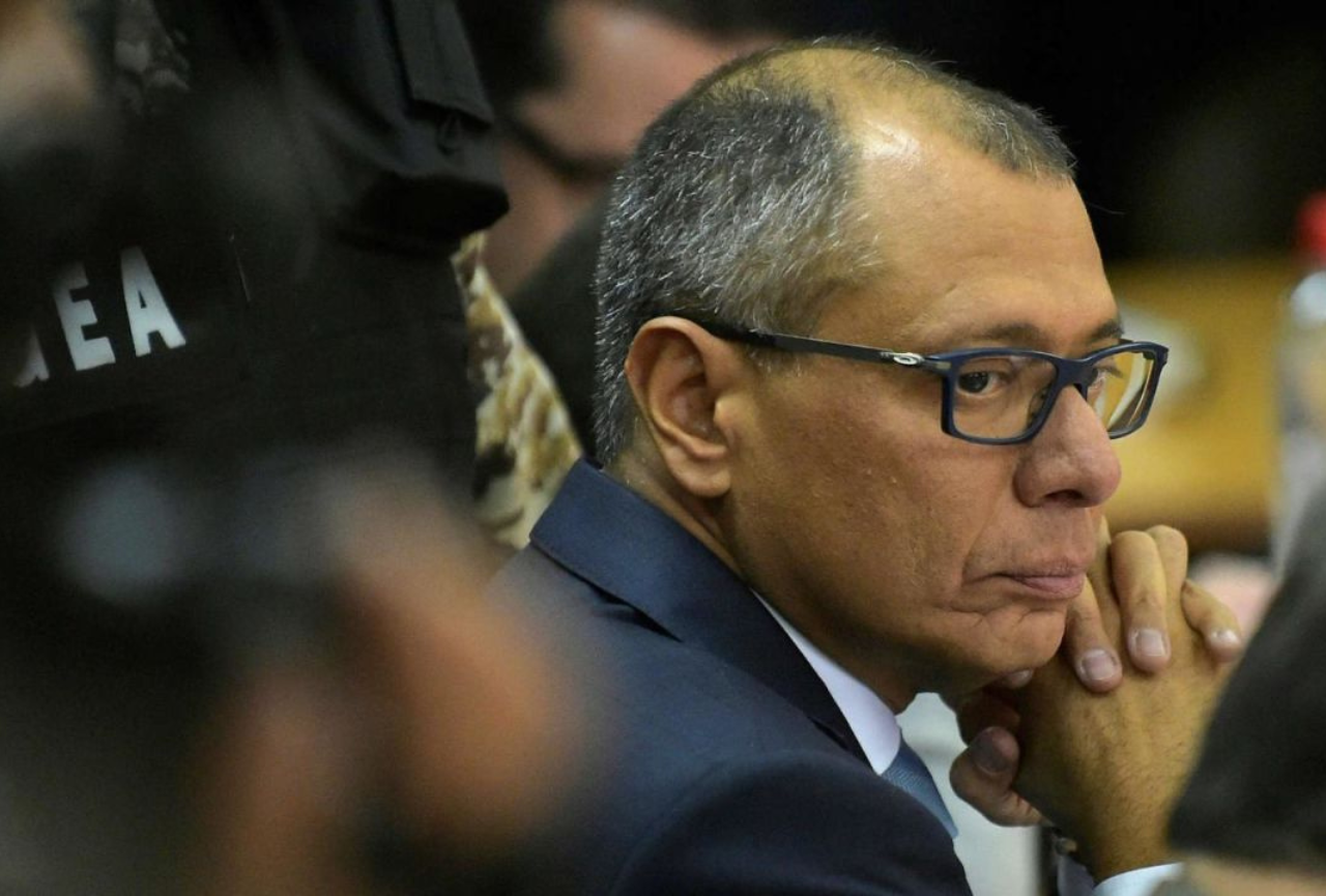Abogado de Glas solicitó que el exvicepresidente sea trasladado a un hospital psiquiátrico