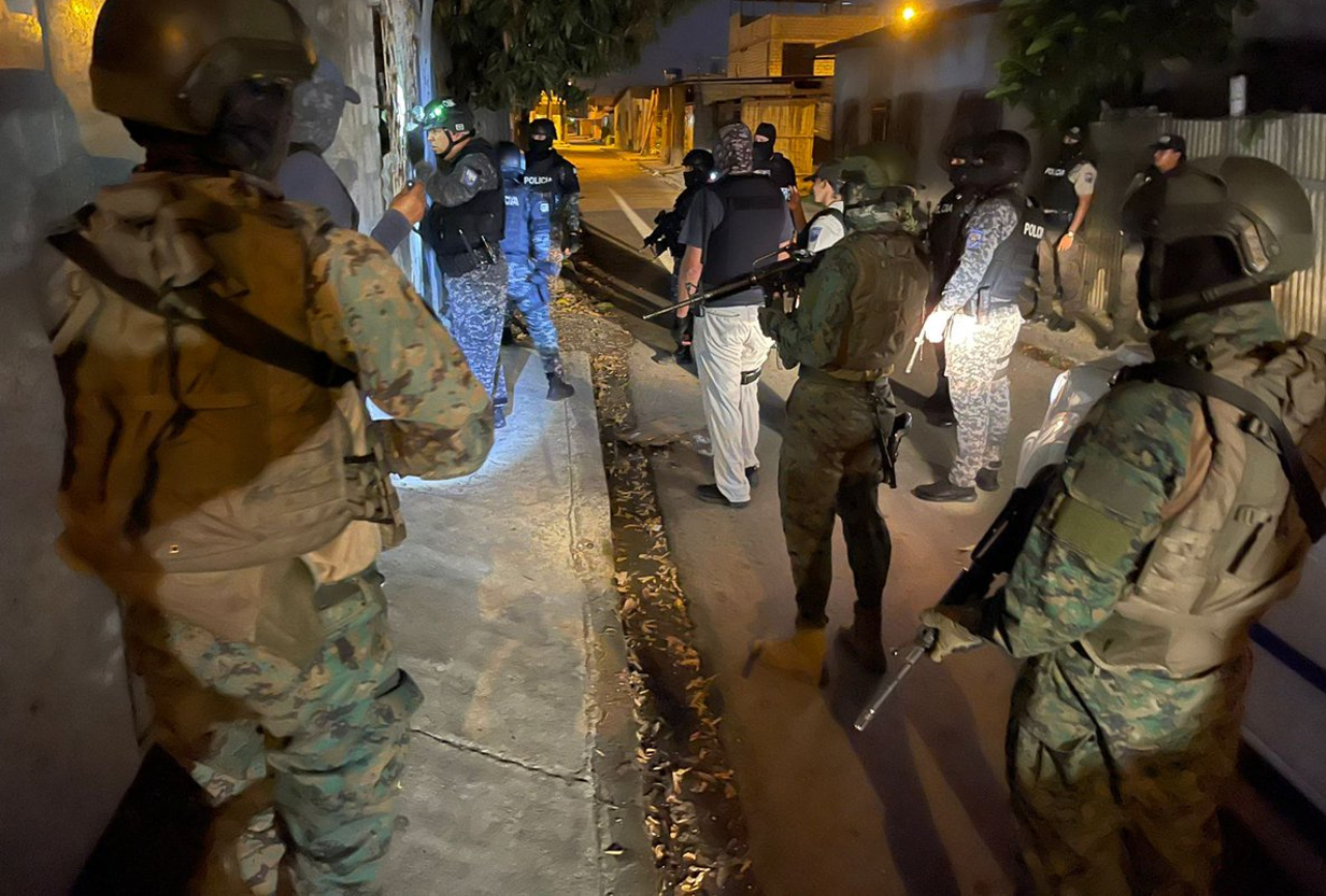 11 detenidos en varias zonas de Durán, entre ellos tres adolescentes, por el Bloque de Seguridad