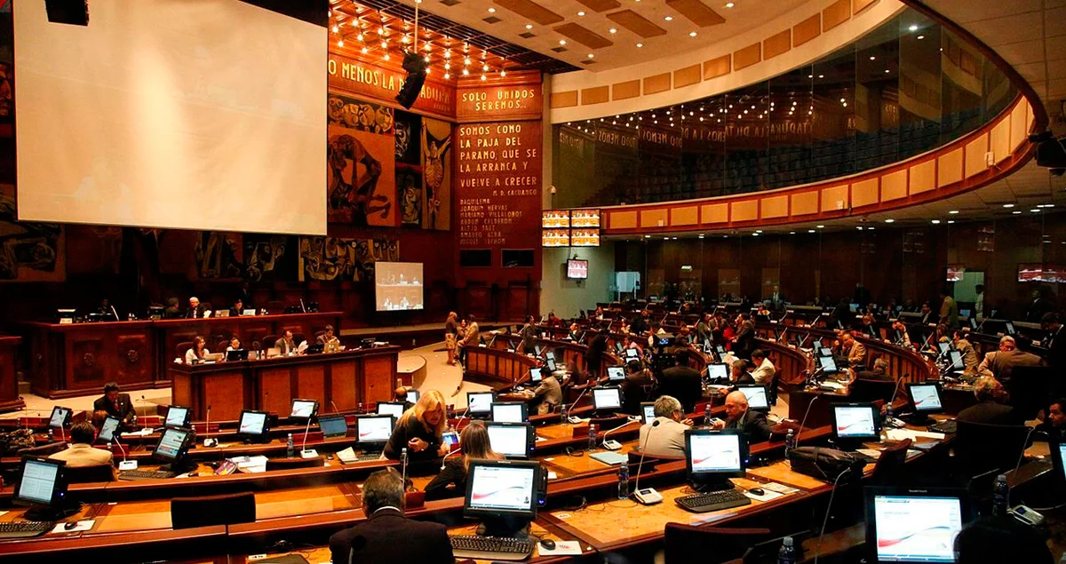 Asamblea Nacional y la sorpresiva sesión en Esmeraldas.