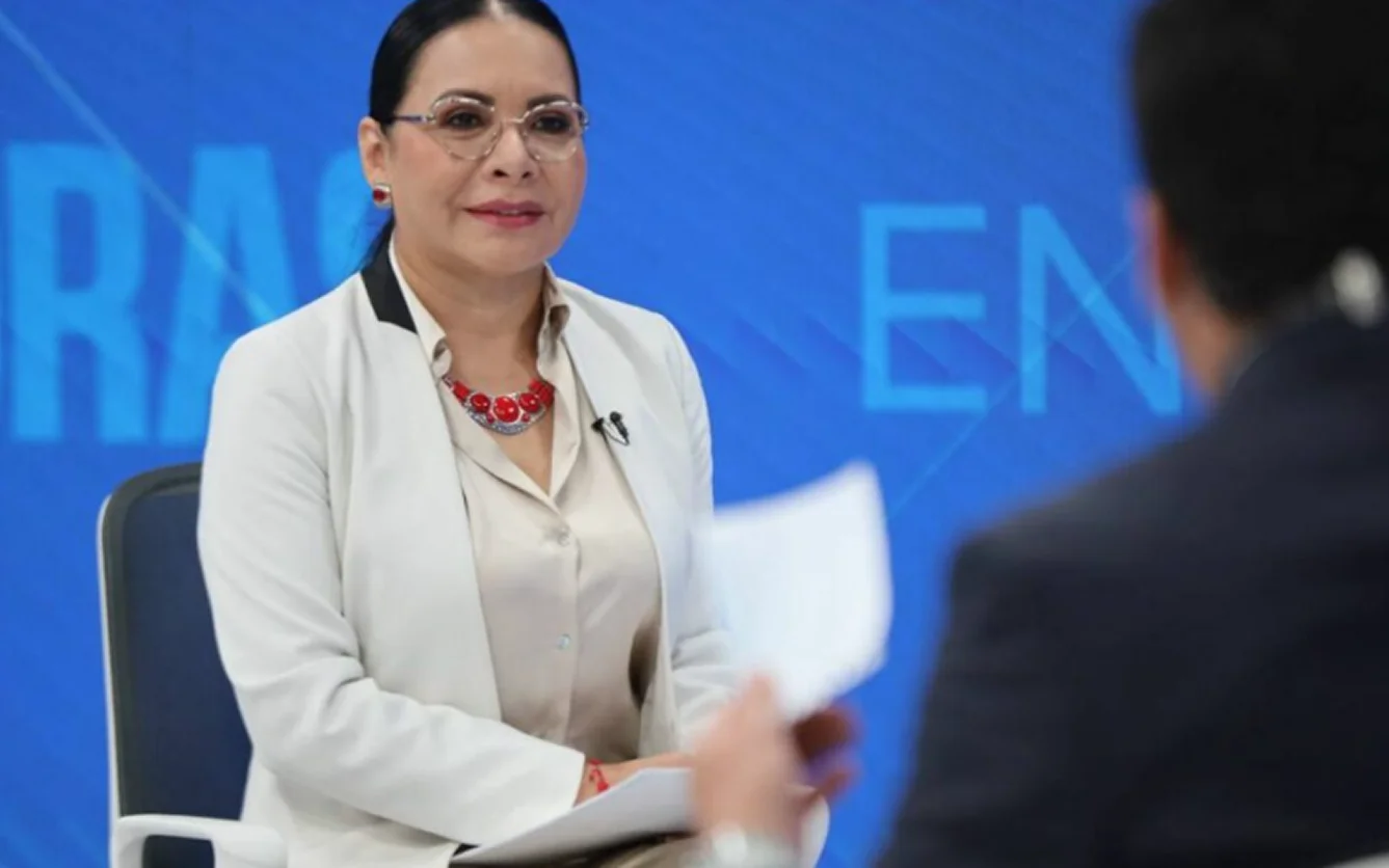 Diana Atamaint afirma que no existe ninguna solicitud de revisión de actas electorales en Ecuador