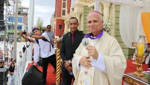 Papa Robert peruanas