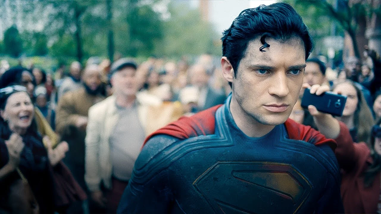 Warder Bros lanza el nuevo tráiler de Superman