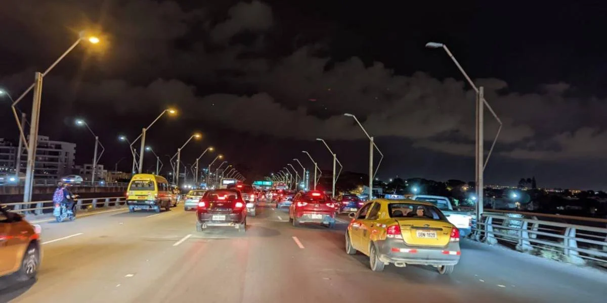 Cierres viales nocturnos en el Complejo de Puentes de la Unidad Nacional