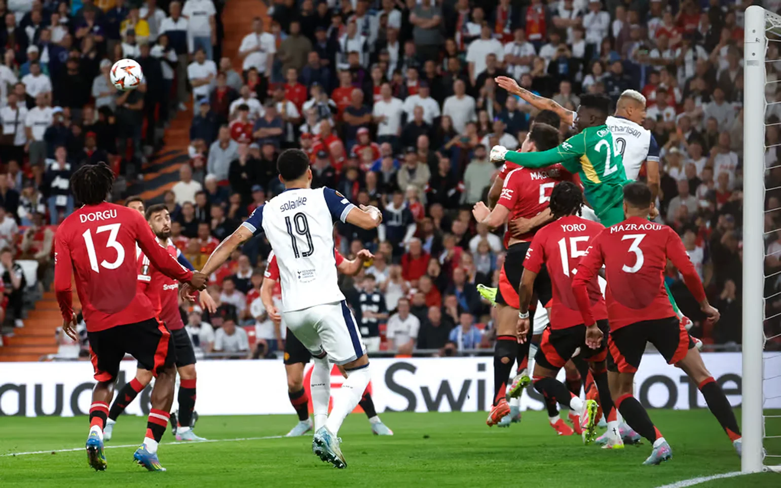 El Tottenham vence al Manchester conquistando la Europa League