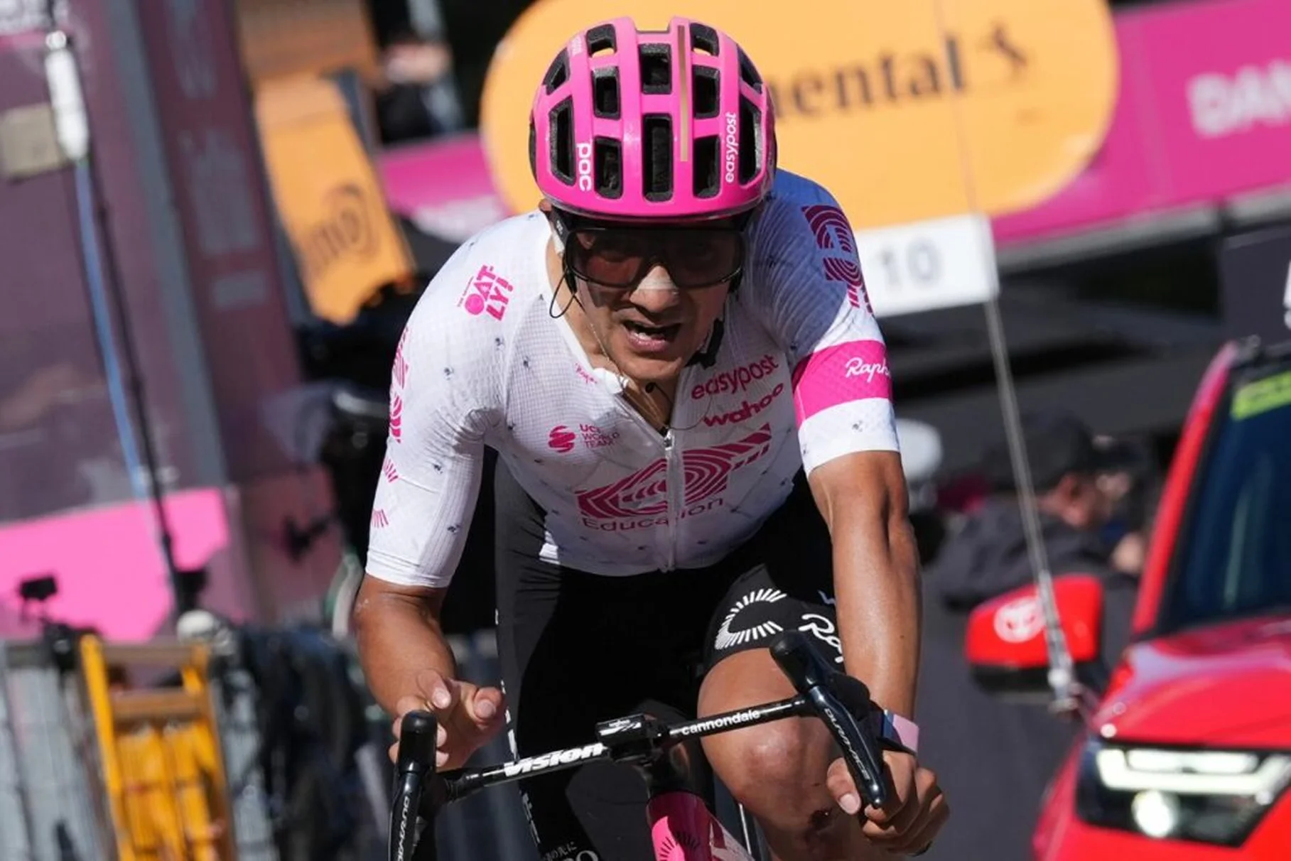 Giro de Italia 2025: Richard Carapaz brilla y se ubica tercero