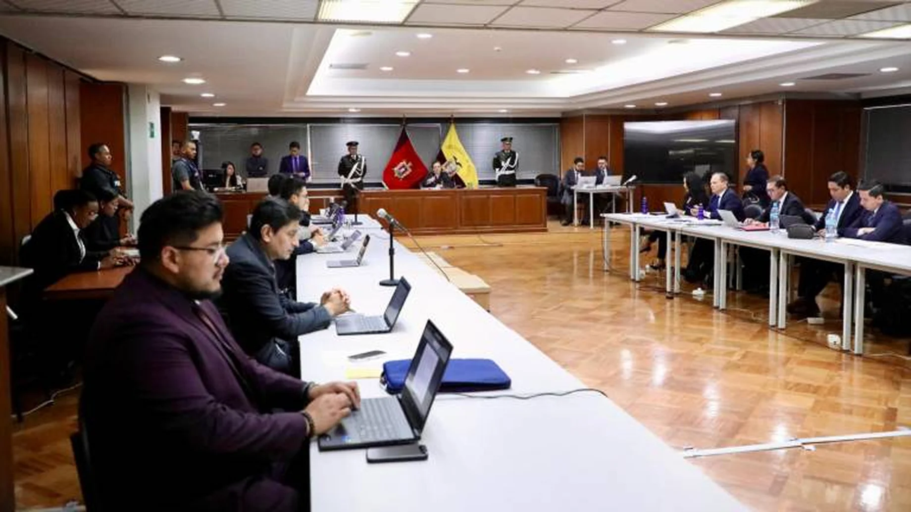 Fiscalía acusa a Arauz, Cuesta y González en el caso Ligados
