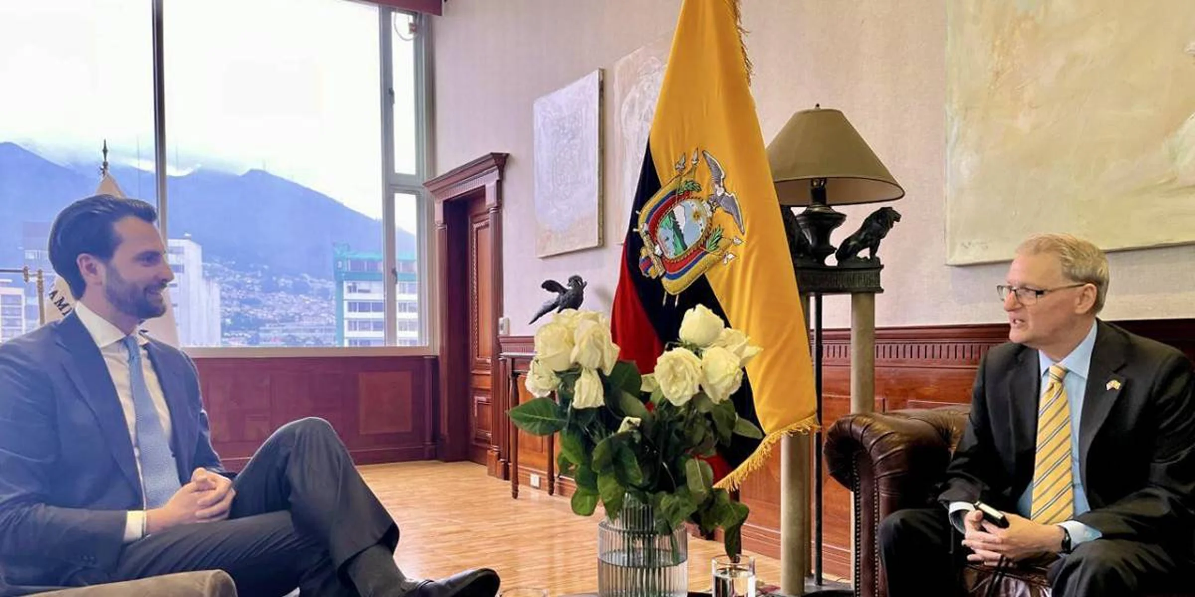 Niels Olsen se reunió con Embajada de Estados Unidos