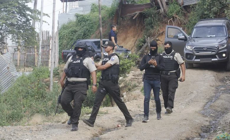 Hallazgo Espeluznante en Guayaquil: Cuatro Víctimas Encontradas Sin Vida en Cisterna