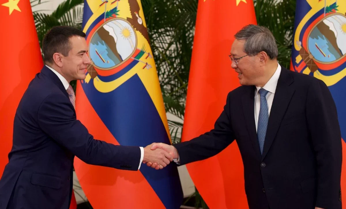 Daniel Noboa se reúne con el Primer Ministro de Vietnam