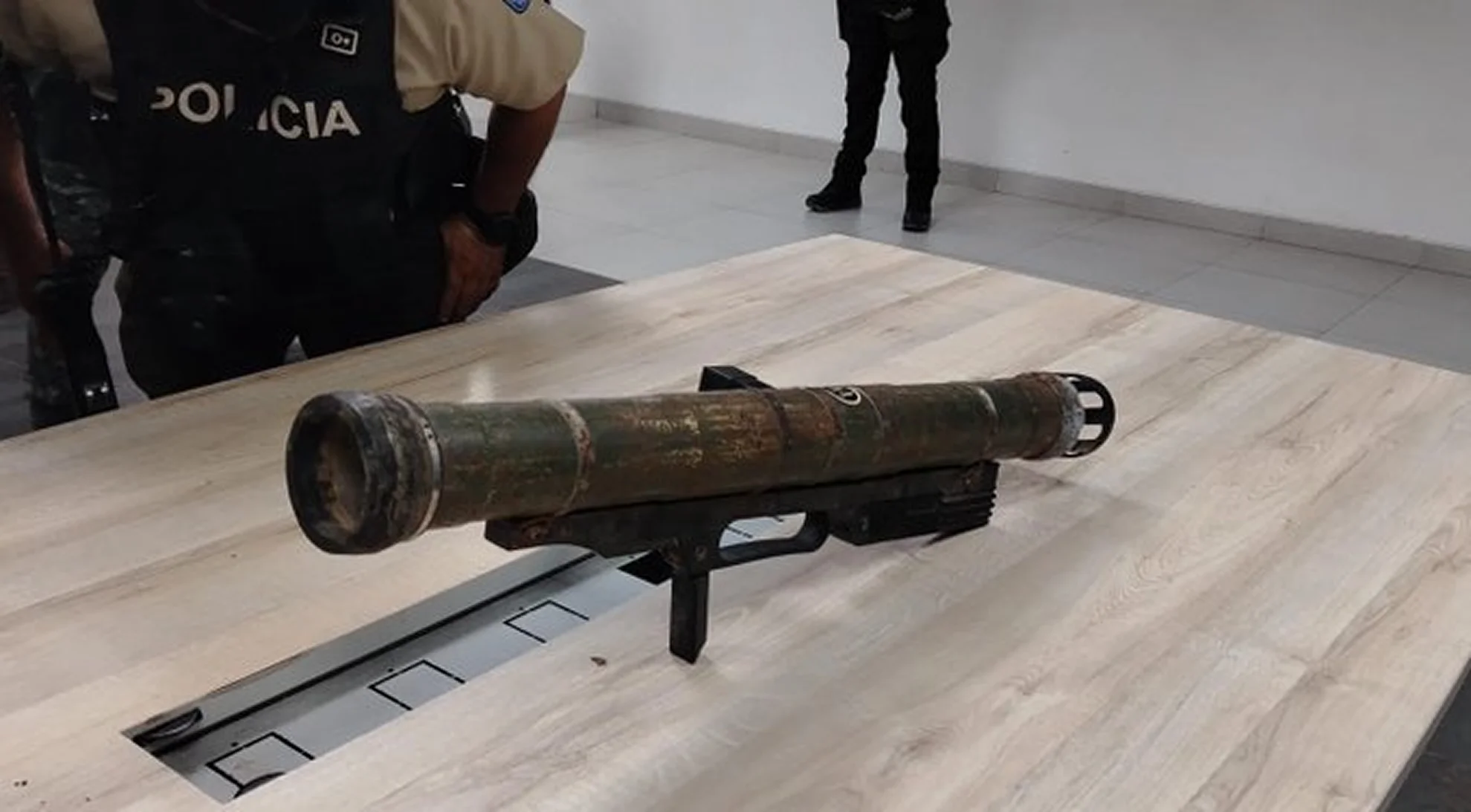 lanzagranadas antitanque hallado en Nueva Prosperina