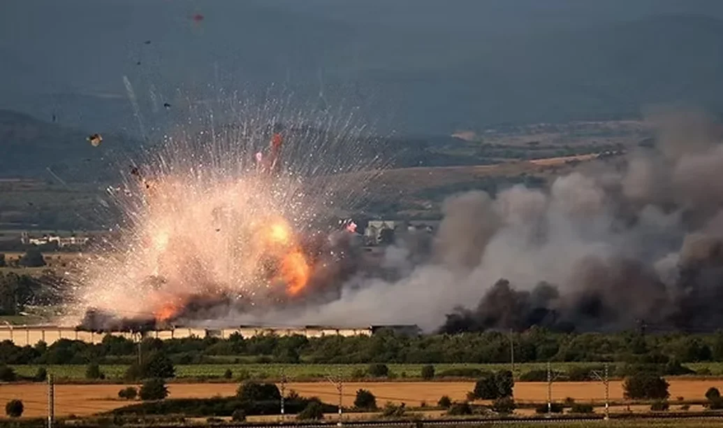 Explosión en Fábrica de Fuegos Artificiales en China Deja un Muerto y Seis Desaparecidos
