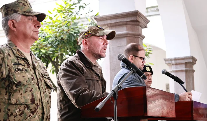 ¡CAYÓ FITO Y VAN A CAER TODOS! declara ministro de defensa