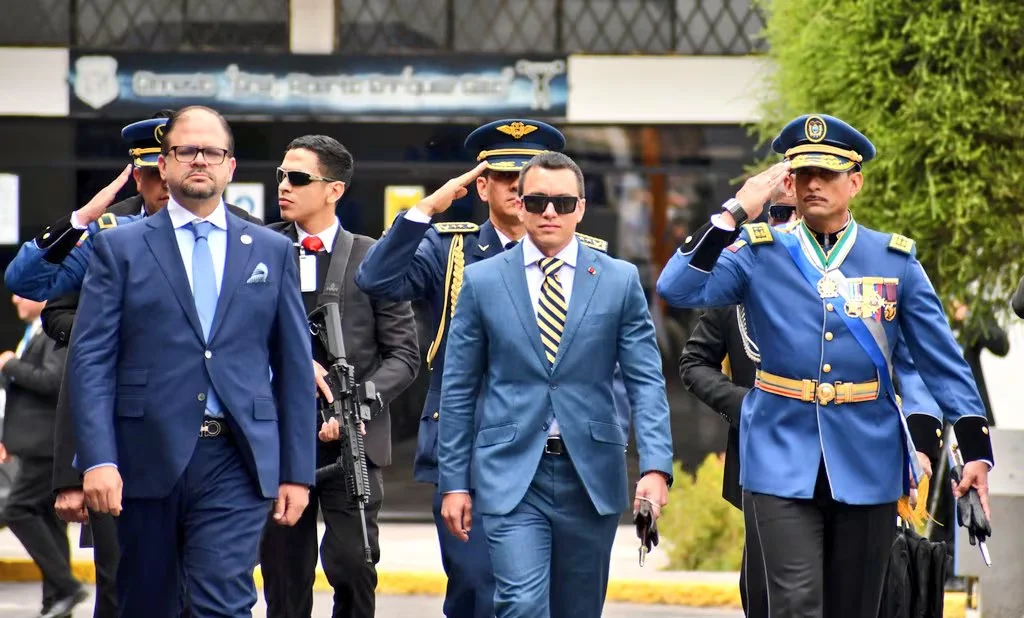Daniel Noboa emite el reglamento para la Ley de Inteligencia y crea el Centro Nacional de Inteligencia (CNI)