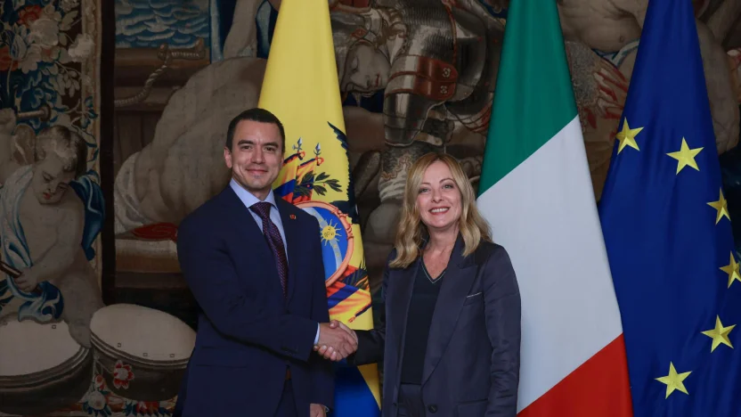 Gobierno de Ecuador anuncia histórico canje de deuda con Italia por USD 10 millones