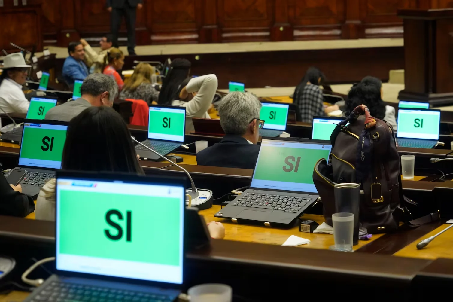 Ley de Transparencia Social publicada en el Registro Oficial