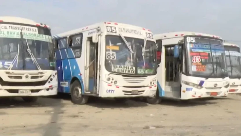Conductor y ayudante mueren en ataque armado en estacionamiento de buses en Mucho Lote 1, Guayaquil