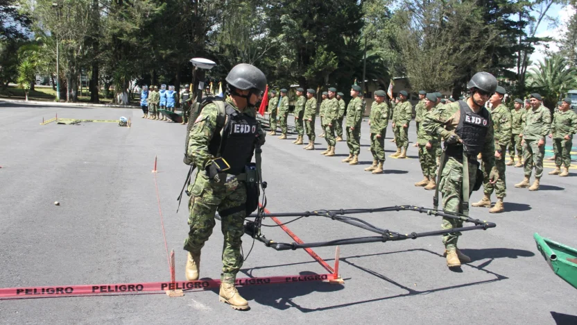 El presidente Noboa extiende el estado de excepción a cantones de Bolívar y Cotopaxi