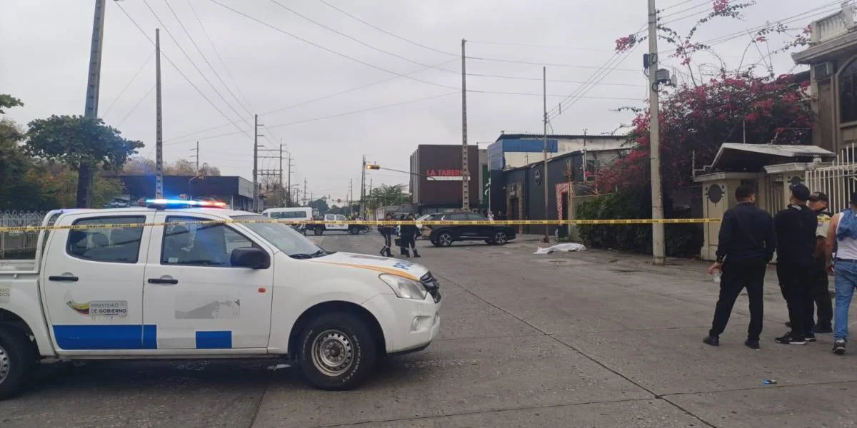 Dos muertos y dos heridos tras ataque armado cerca de discoteca en Guayaquil