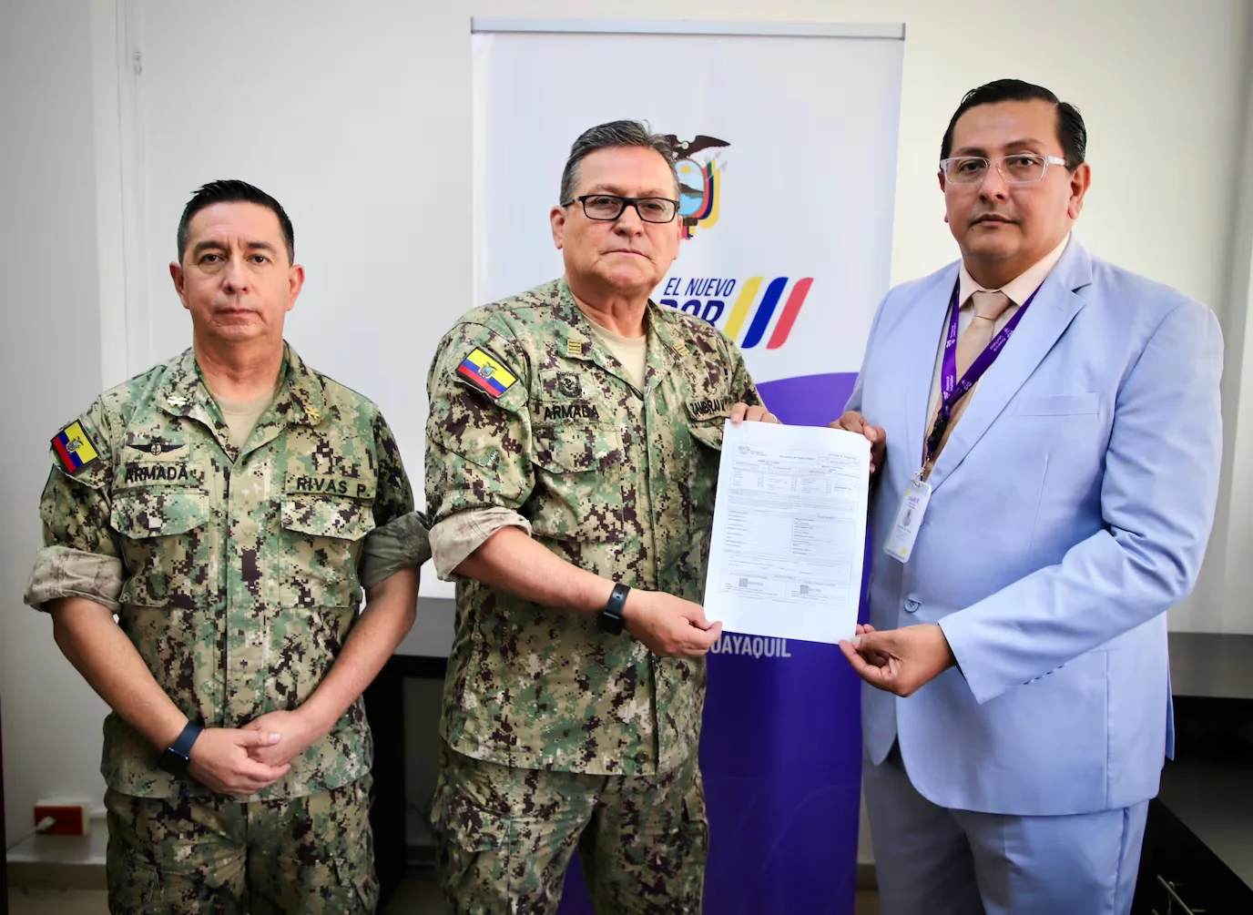 Tres nuevos gerentes navales asumen hospitales intervenidos en Guayaquil