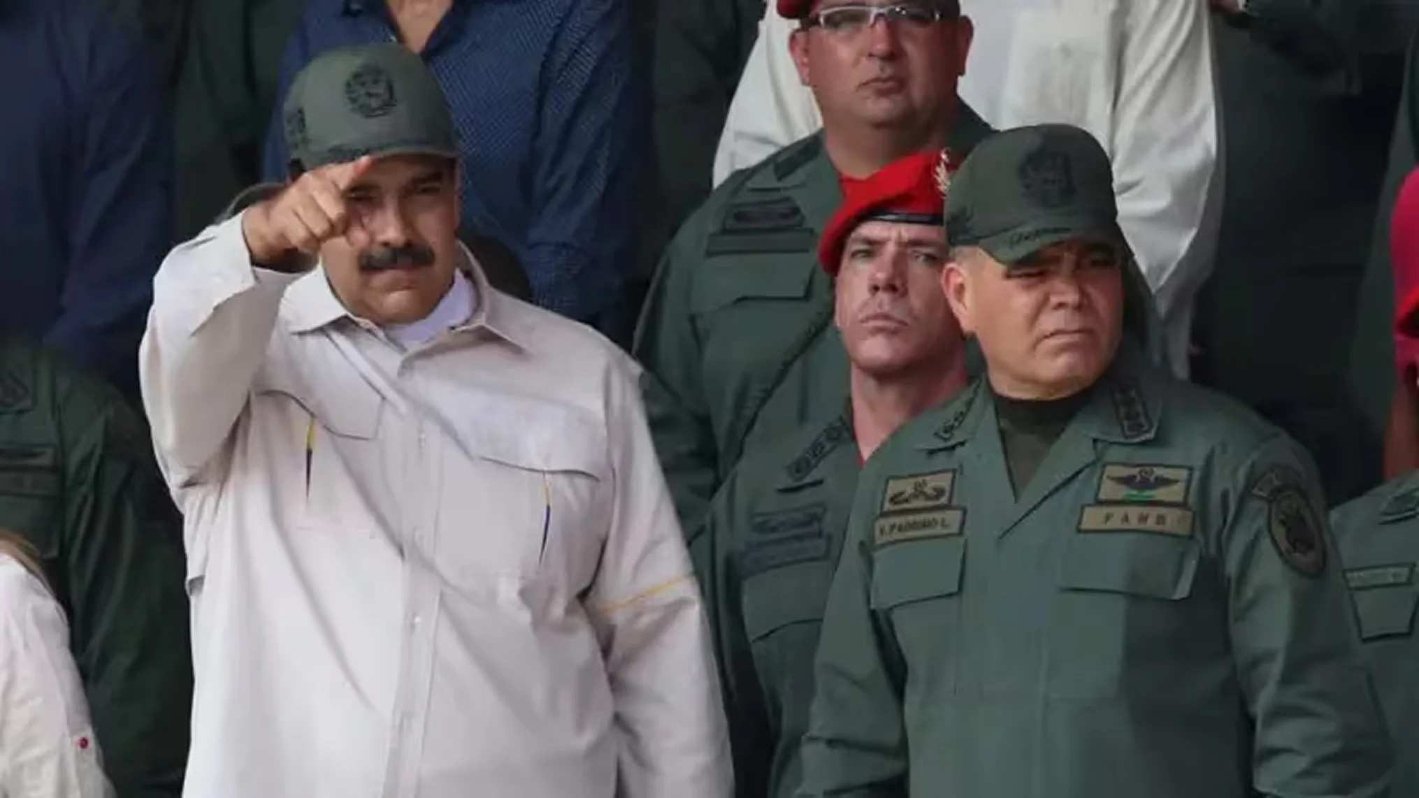 Maduro anuncia despliegue masivo de milicianosen Venezuela