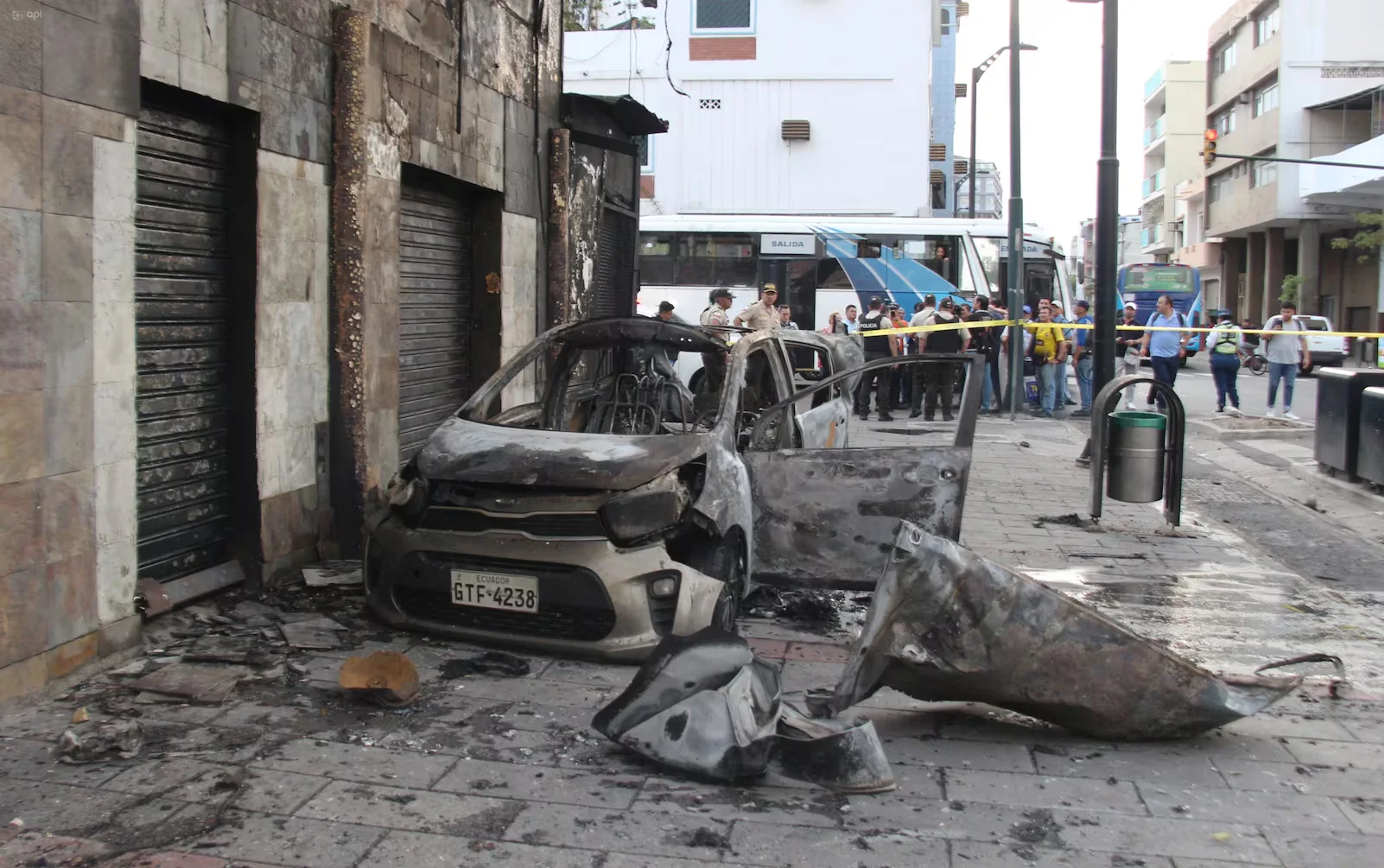 Adolescente implicado en explosión frente a discoteca de Guayaquil será procesado por terrorismo