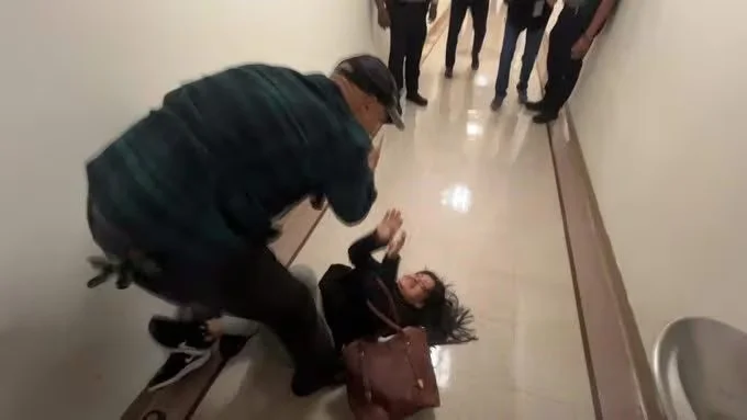 El testimonio de la ecuatoriana agredida por ICE en Nueva York