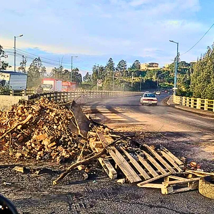 Cinco provincias mantienen cierres viales en el décimo día del paro nacional