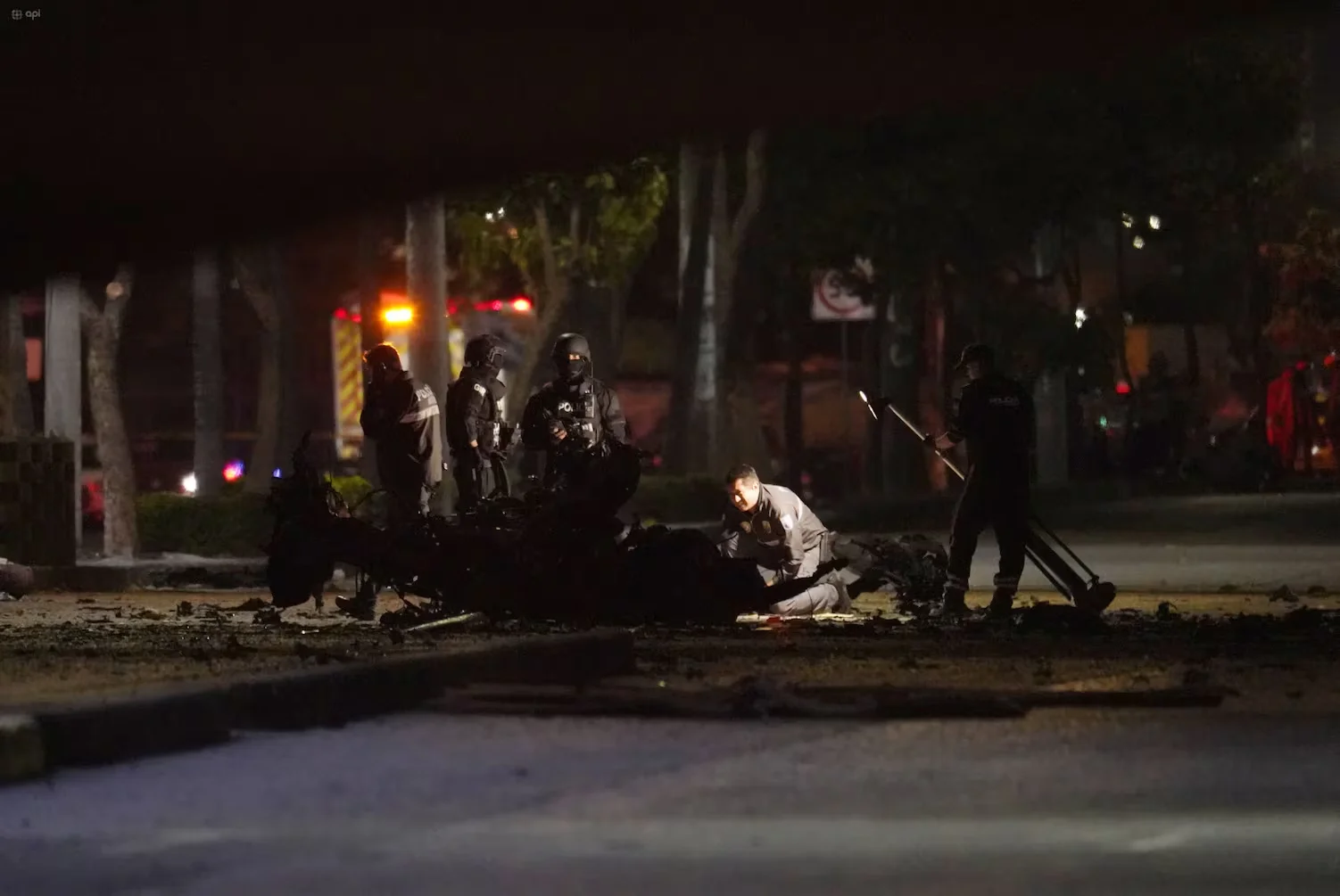 Ministro del Interior confirma que un segundo vehículo con explosivos fue neutralizado