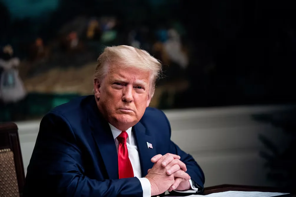 Donald Trump pide investigación federal sobre presuntos vínculos entre Epstein y Bill Clinton