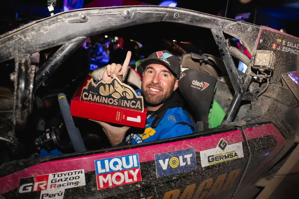 Bradley Salazar hace historia en Caminos del Inca 2025: primer ecuatoriano en ganar una categoría