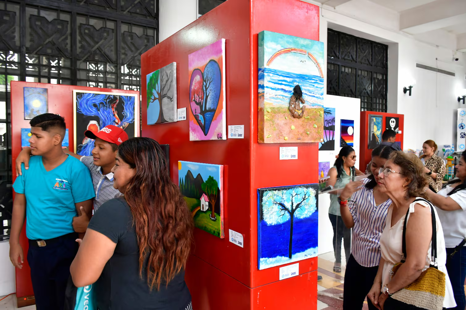 Arte y discapacidad: creatividad y diversidad en la Biblioteca Municipal
