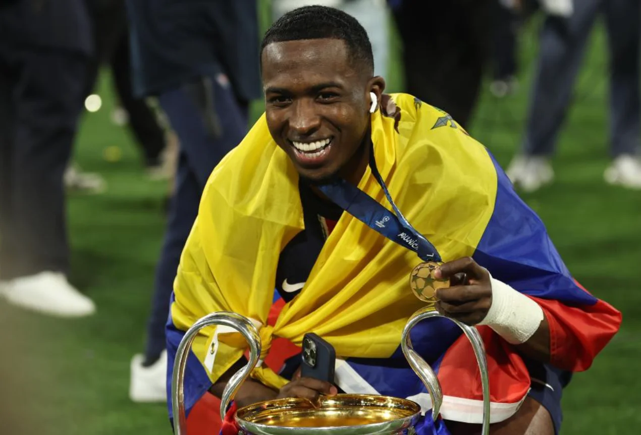 ¿A qué hora juega Willian Pacho? PSG vs Marsella