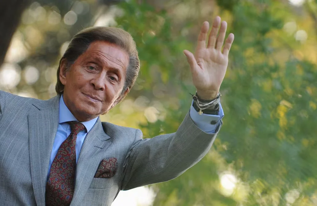 Imagen destacada: Falleció Valentino Garavani, el creador de la casa Valentino