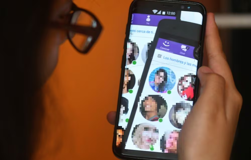 Asamblea Nacional tramita ley que prohíbe el uso de redes sociales antes de los 15 años
