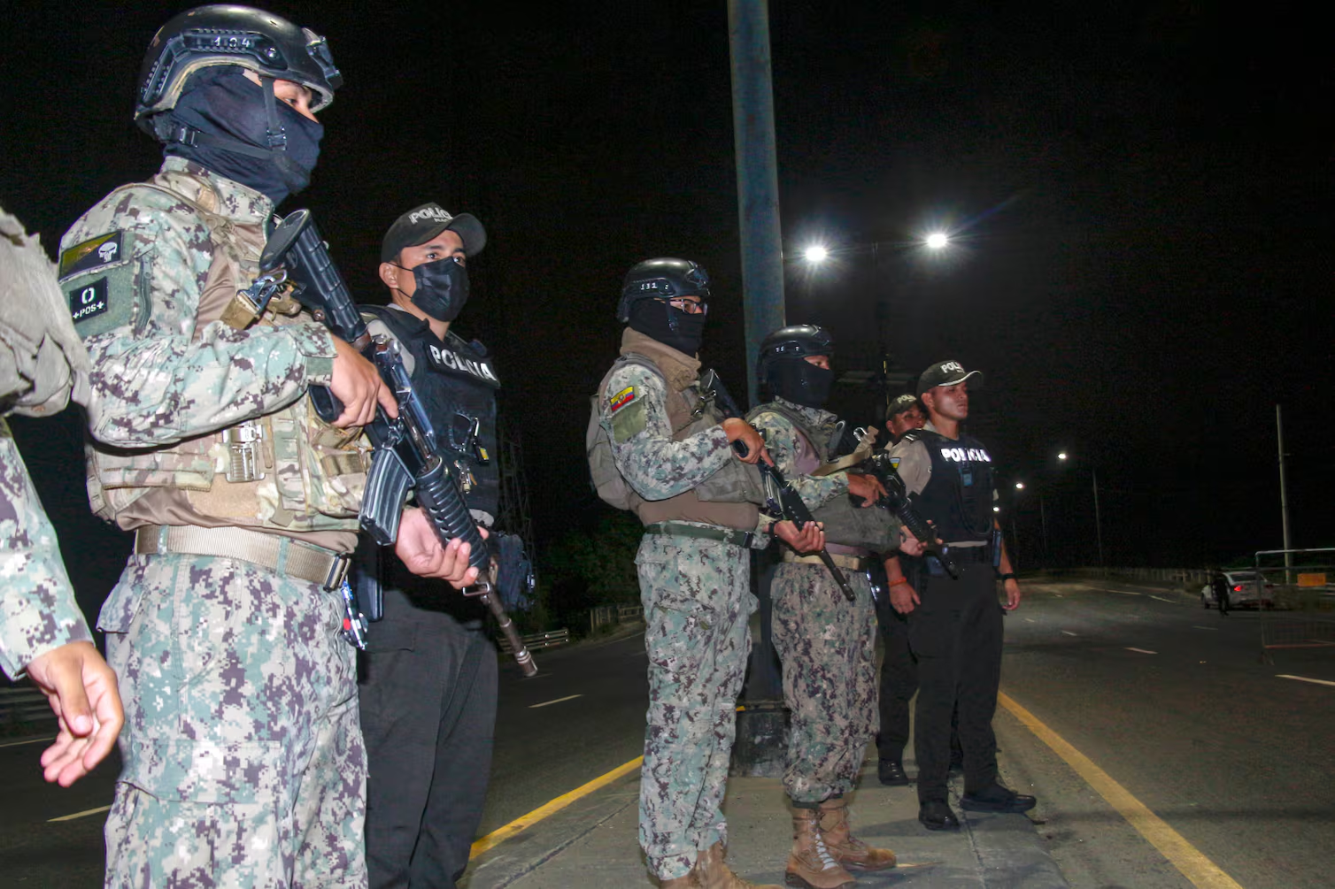 Imagen destacada: Operativos y patrullajes dejan 34 aprehendidos en la décima jornada del toque de queda